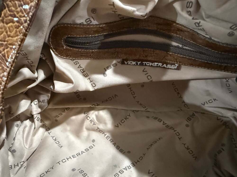 Y2K Vicky Tcherassi Brown Crinkle Patent Leather Drawstring Bucket Shoulder Bag - Picture 6 of 7